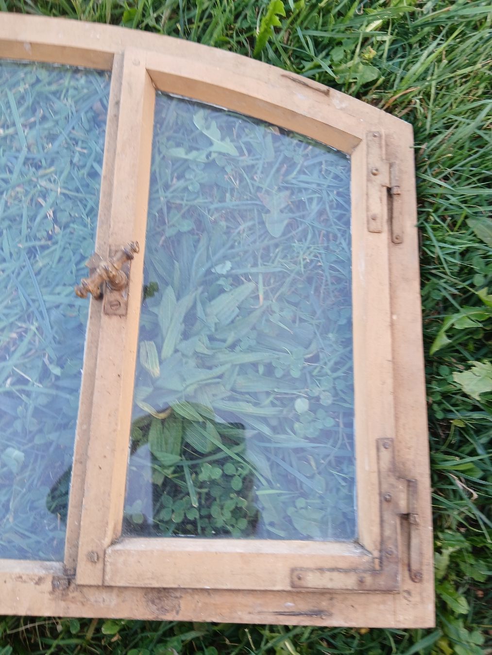 Finestre: 1  Bogenfenster mit kl Flügel – Usato da Nesslau venduto da Jakobi01 2
