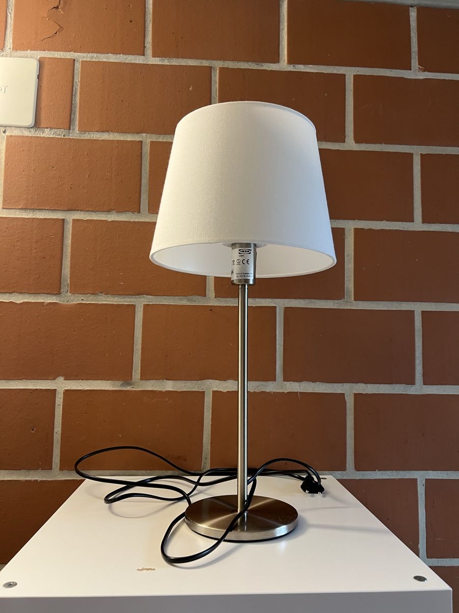Ikea Lampade:  IKEA Stehlampe weiss – Nuovo (secondo la descrizione) da Pfäffikon ZH venduto da Batgirl78