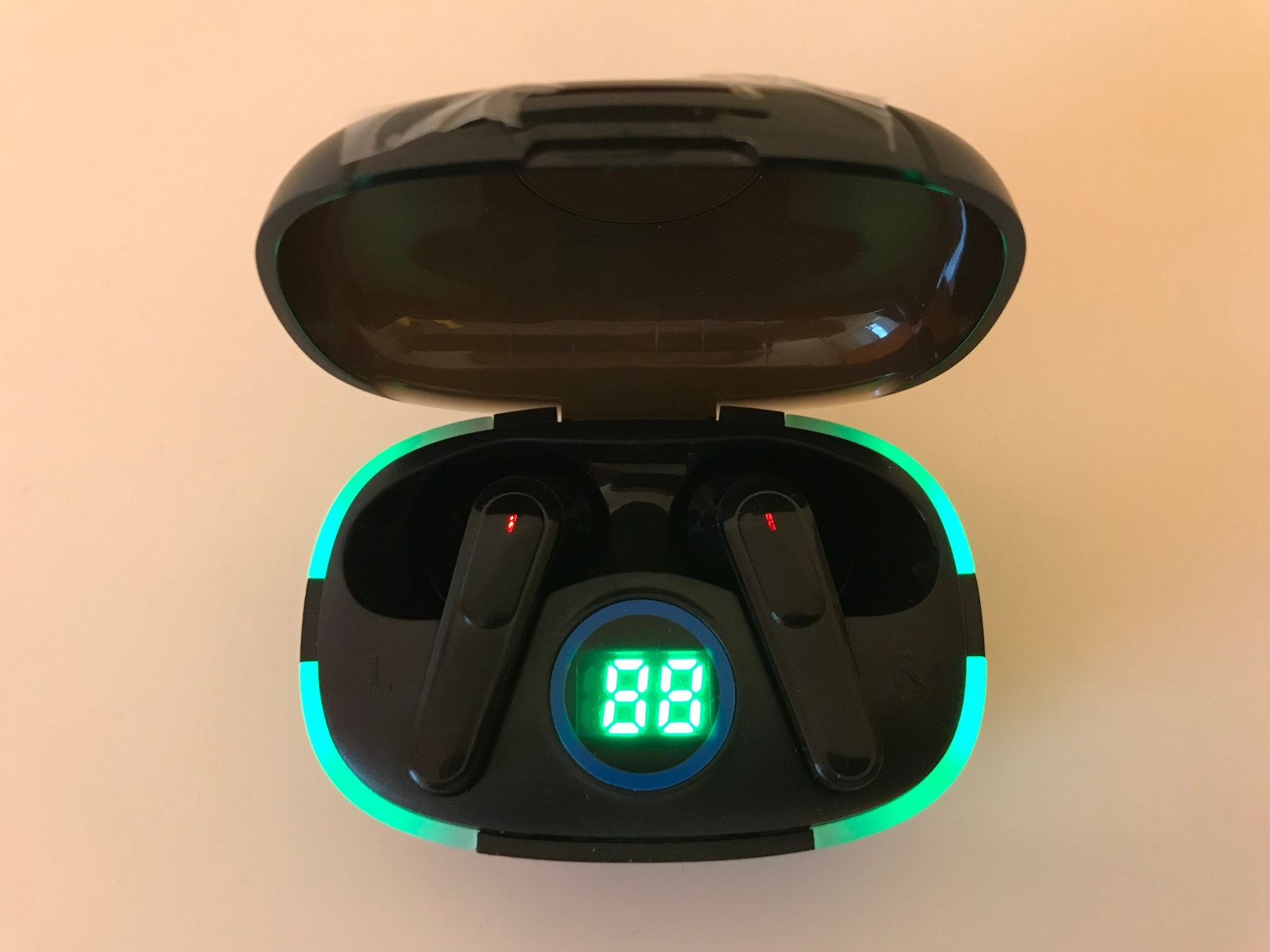 Cuffie: In Ear Bluetooth Earphones – Nuovo (secondo la descrizione) da Grüningen venduto da saya14 1