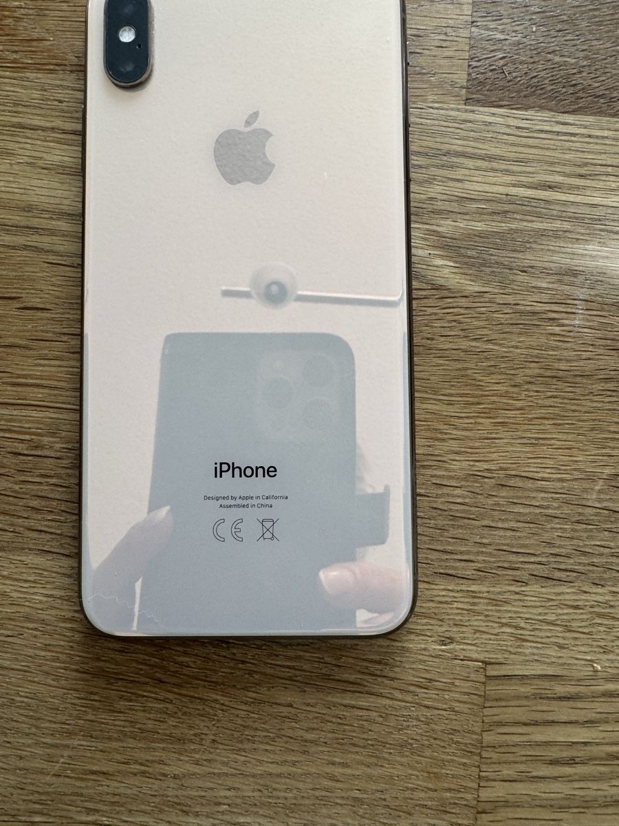 Apple Telefoni cellulari / Smartphones: iPhone XS Max, 64GB, Gold – Usato da Seewen SO venduto da Muggi3 2