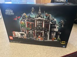 LEGO Batman Arkham Asylum 76300, 2953 Pieces, New Box