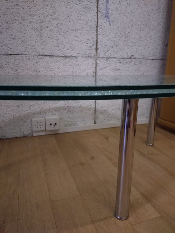Salontisch aus Glas 2