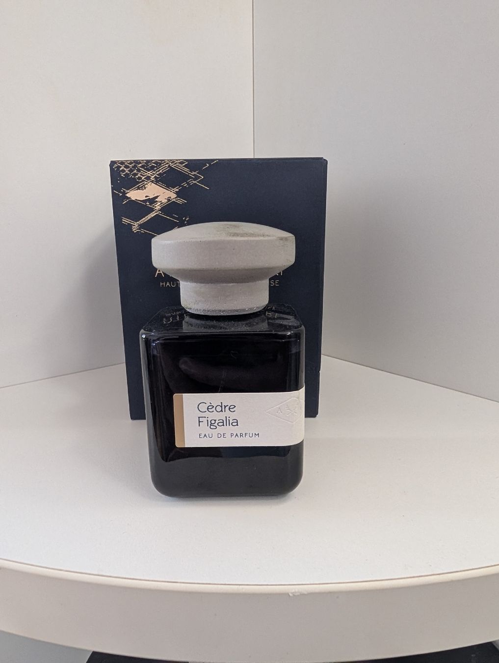 Xerjoff Profumi & Eau de Toilette: Atelier Materi Cèdre Figalia – Usato da Thayngen venduto da tar_5jd2 1