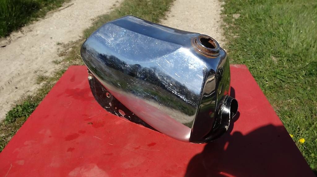Parti ricambio per ciclomotori: Tank Sachs Turbo – Usato da Biel/Bienne venduto da sachs502 1