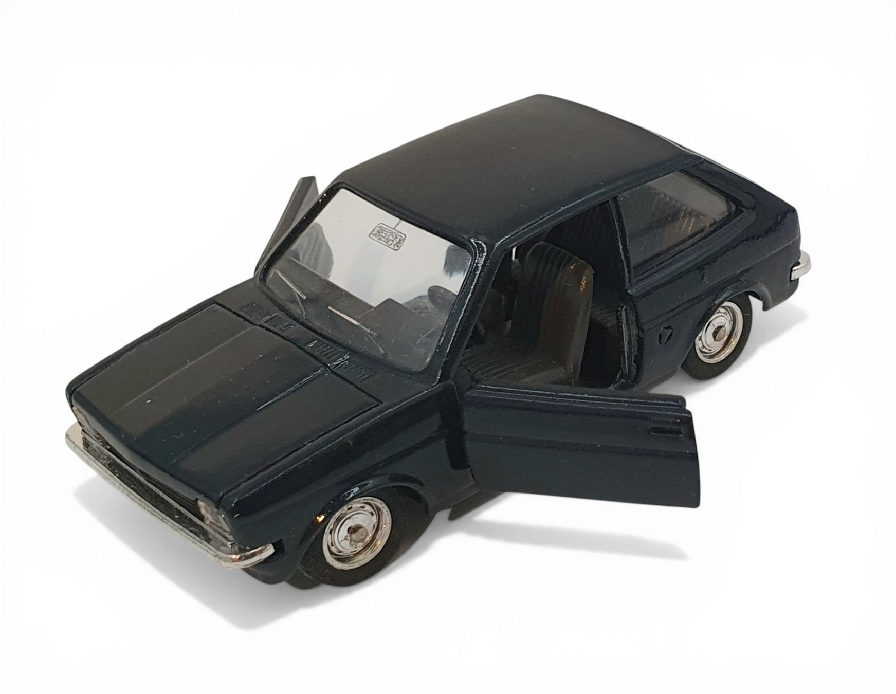 Solido Modellini d'auto: Solido Ford Fiesta – Usato da Rickenbach b. Wil venduto da klassikmarkt.ch 2