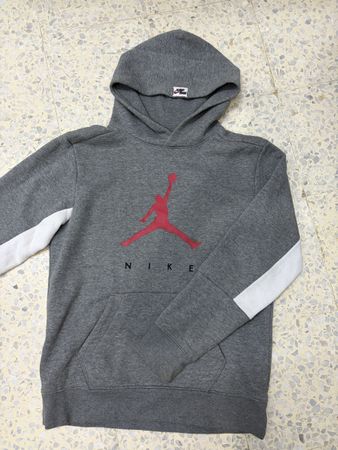 Sweat à capuche Jordan Nike gris taille M bon état