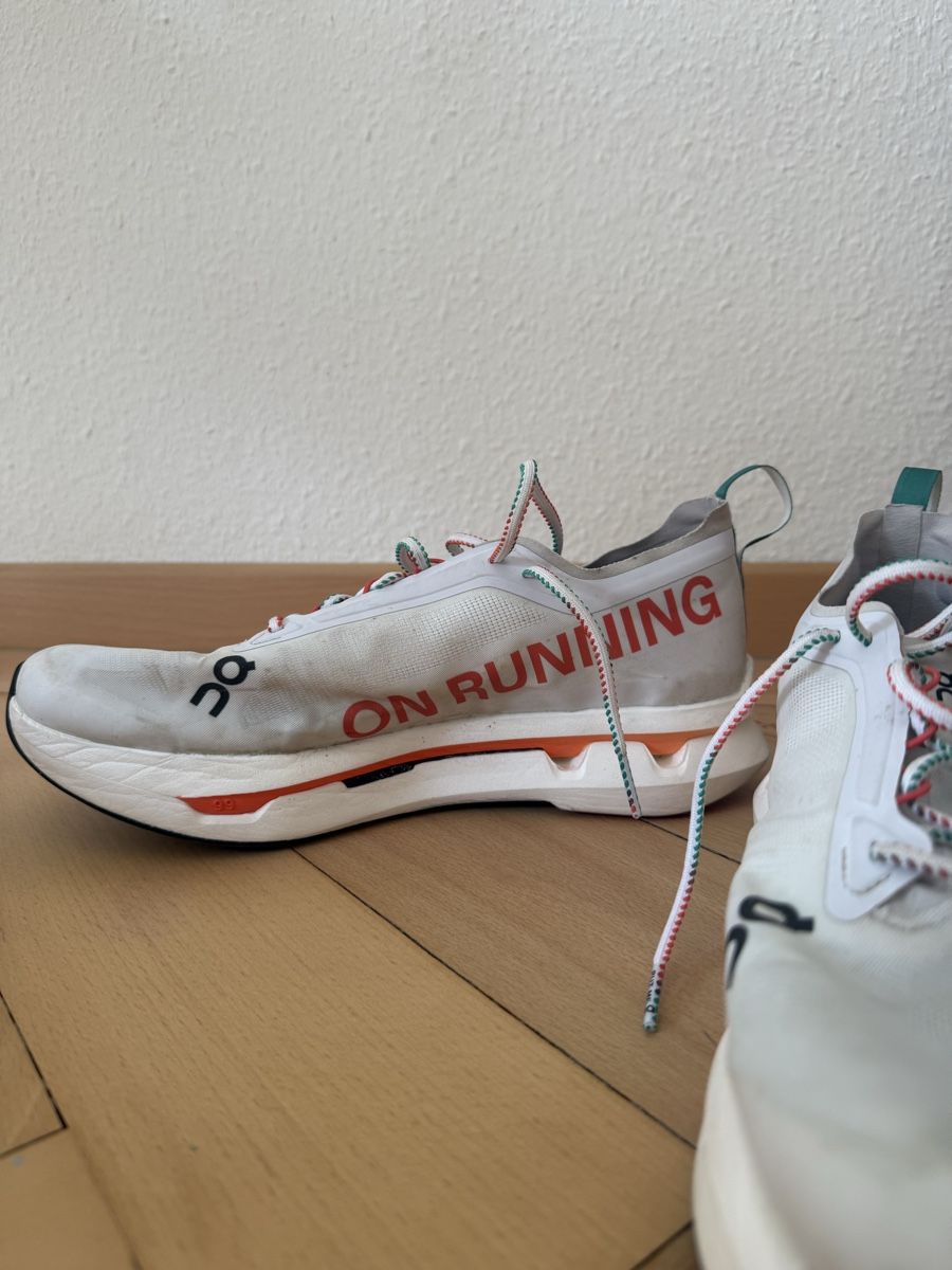 On Chaussures hommes: On Laufschuh (42.5) – D'occasion à Bern par Laufsport3000 2