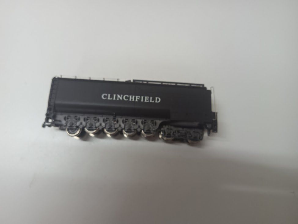 Rivarossi Modelleisenbahnen: Rivarossi 672 – Gebraucht aus Amlikon-Bissegg von Bienenlok 2