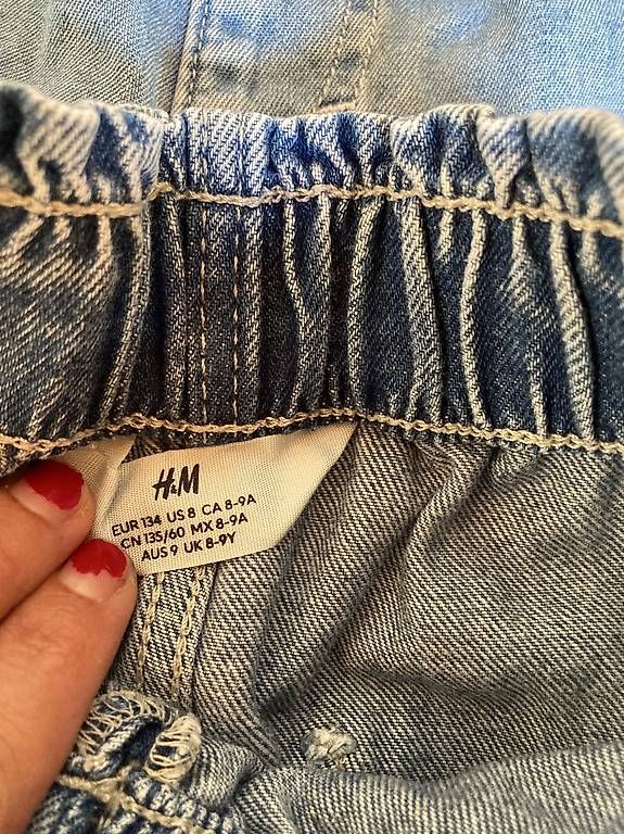 Pantalons: Jeans Shorts Mädchen – D'occasion à Haldenstein par meladin 2