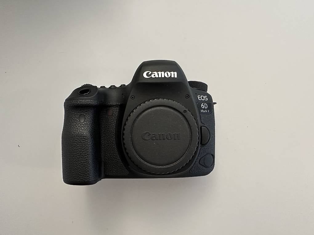 Canon Kamera: Canon EOS 6D Mark II – Gebraucht aus Genève von Chopi02 1