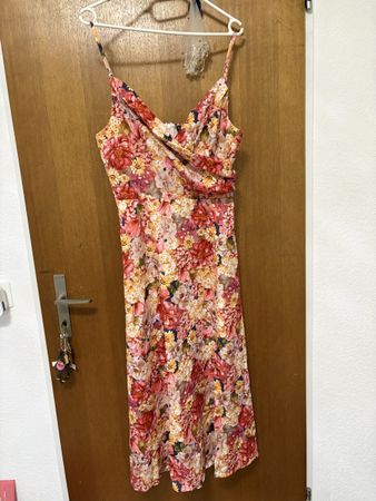 Kleid Sommerkleid Blumenmuster pink Grösse L guter Zustand