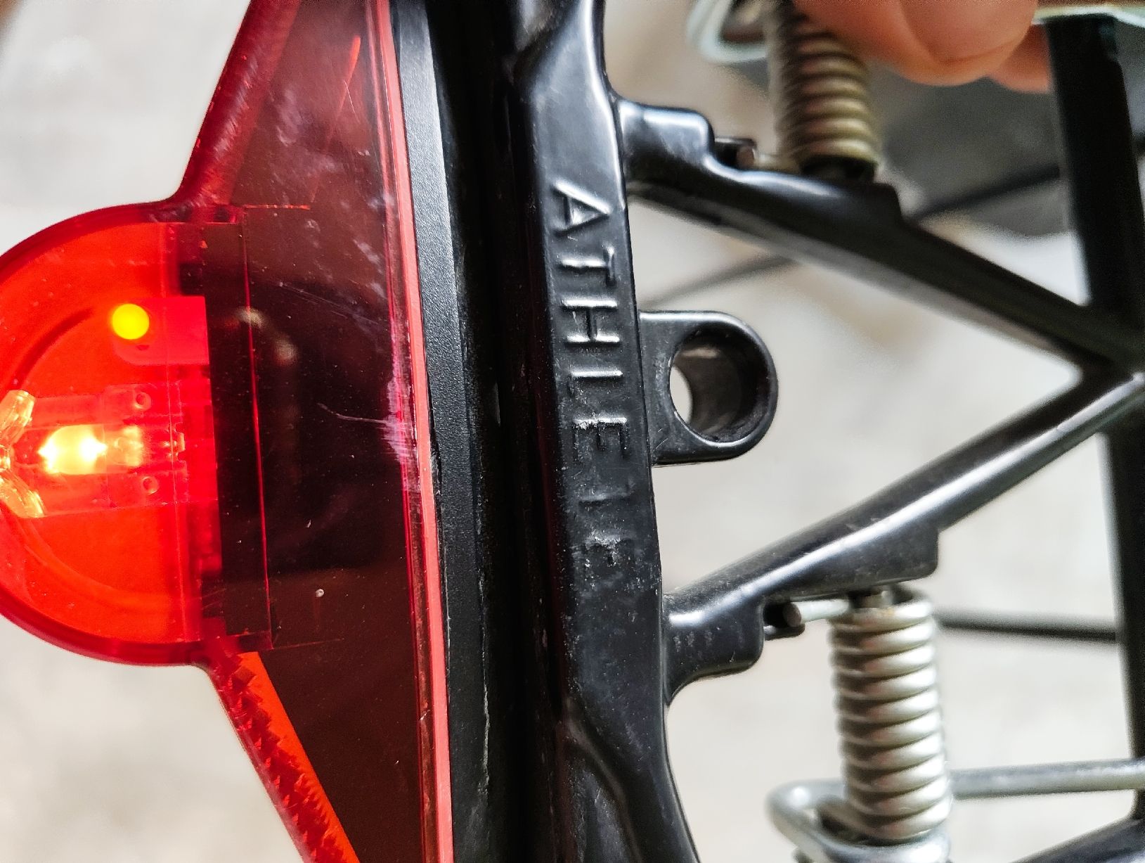 Pièces détachées: pletscher Gepäckträger Set – D'occasion à Erlinsbach par relectron 4