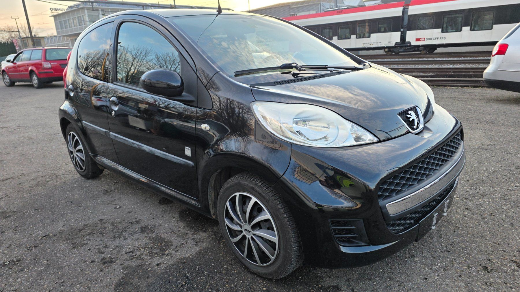 Peugeot Automobili: Peugeot 107 Swiss edition – Usato da Arbon venduto da Tropxe. 1