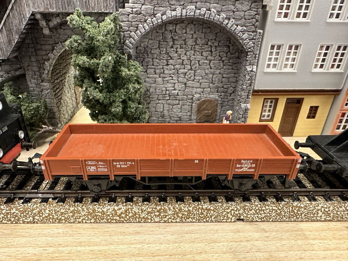 Märklin Modellini di ferrovie: Märklin 3000 DB BR 89 Güterzug – Usato da Lupsingen venduto da New-Haven 2