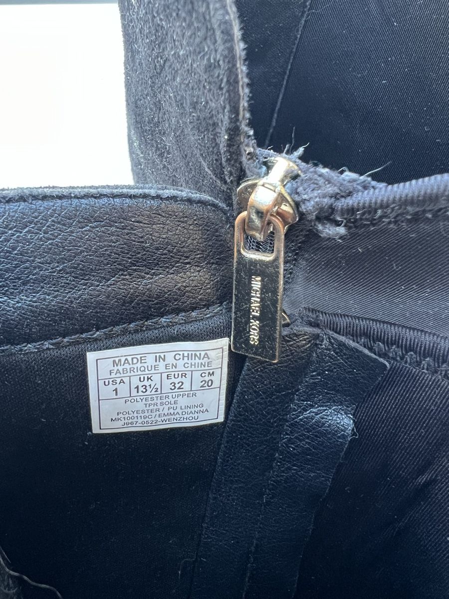 Michael Kors Schuhe für Mädchen: Michael Kors Stiefel Gr. 32 – Gebraucht aus Heiligkreuz (Mels) von fodo 4
