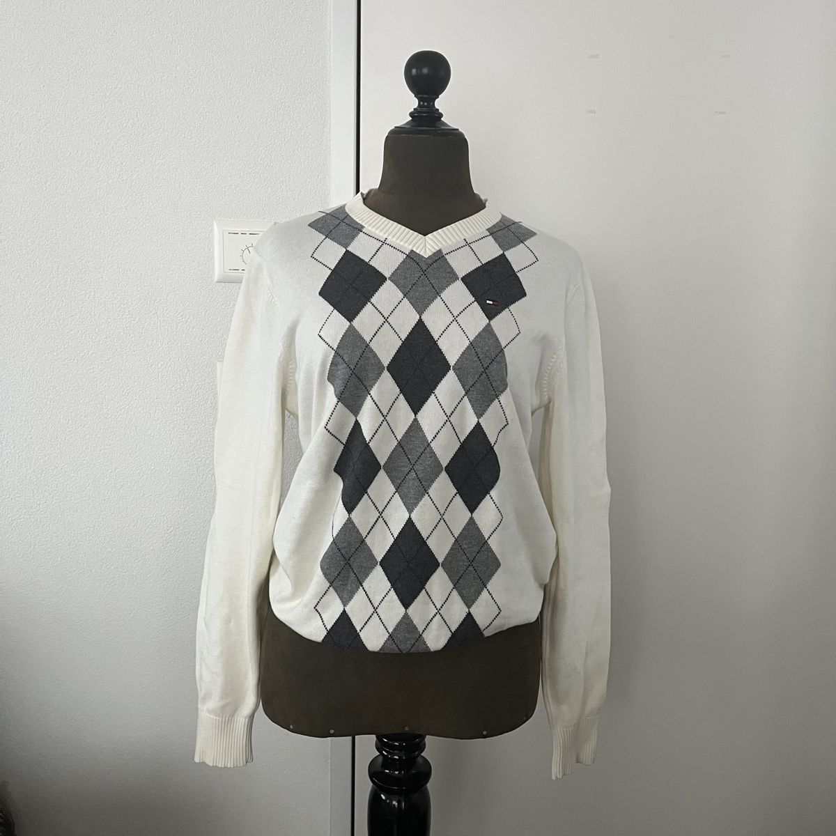 Tommy Hilfiger Pullover & Sweatshirts: Tommy Hilfiger Pullover – Neu (gemäss Beschreibung) aus Zug von saskia-chiara