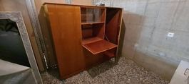Armoire secrétaire en  bois en bon état 