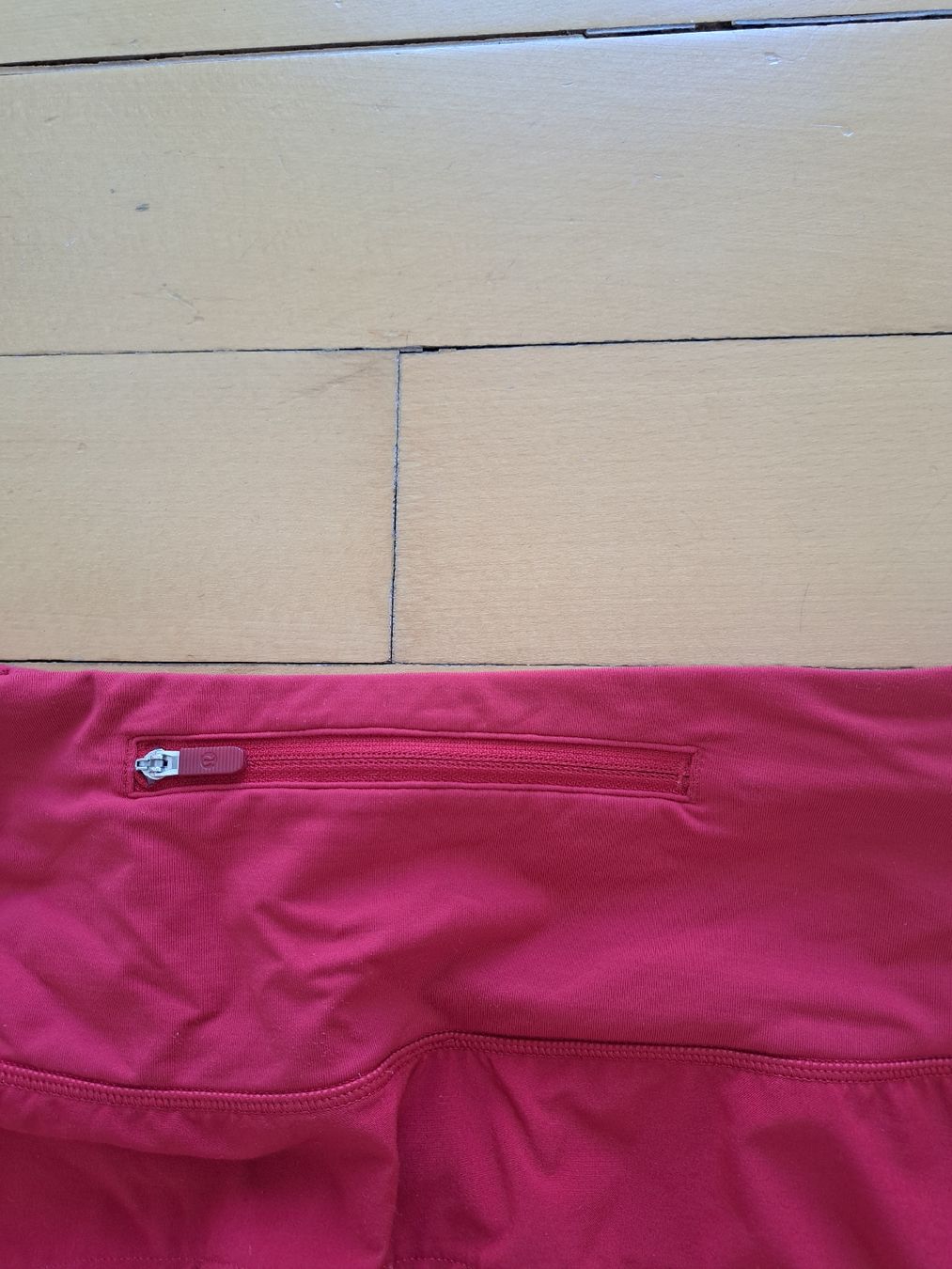 Lululemon Pantaloni: Lululemon Shorts  – Usato da Thalwil venduto da sternenstaub369 2
