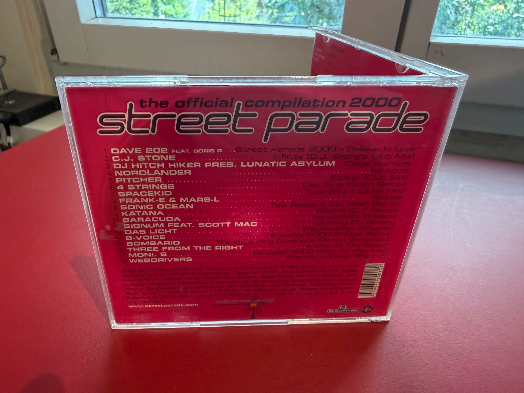 CDs: Dave 202 - Street Parade 2000 - HB22A – D'occasion à Küsnacht ZH par hardrock.earth 1