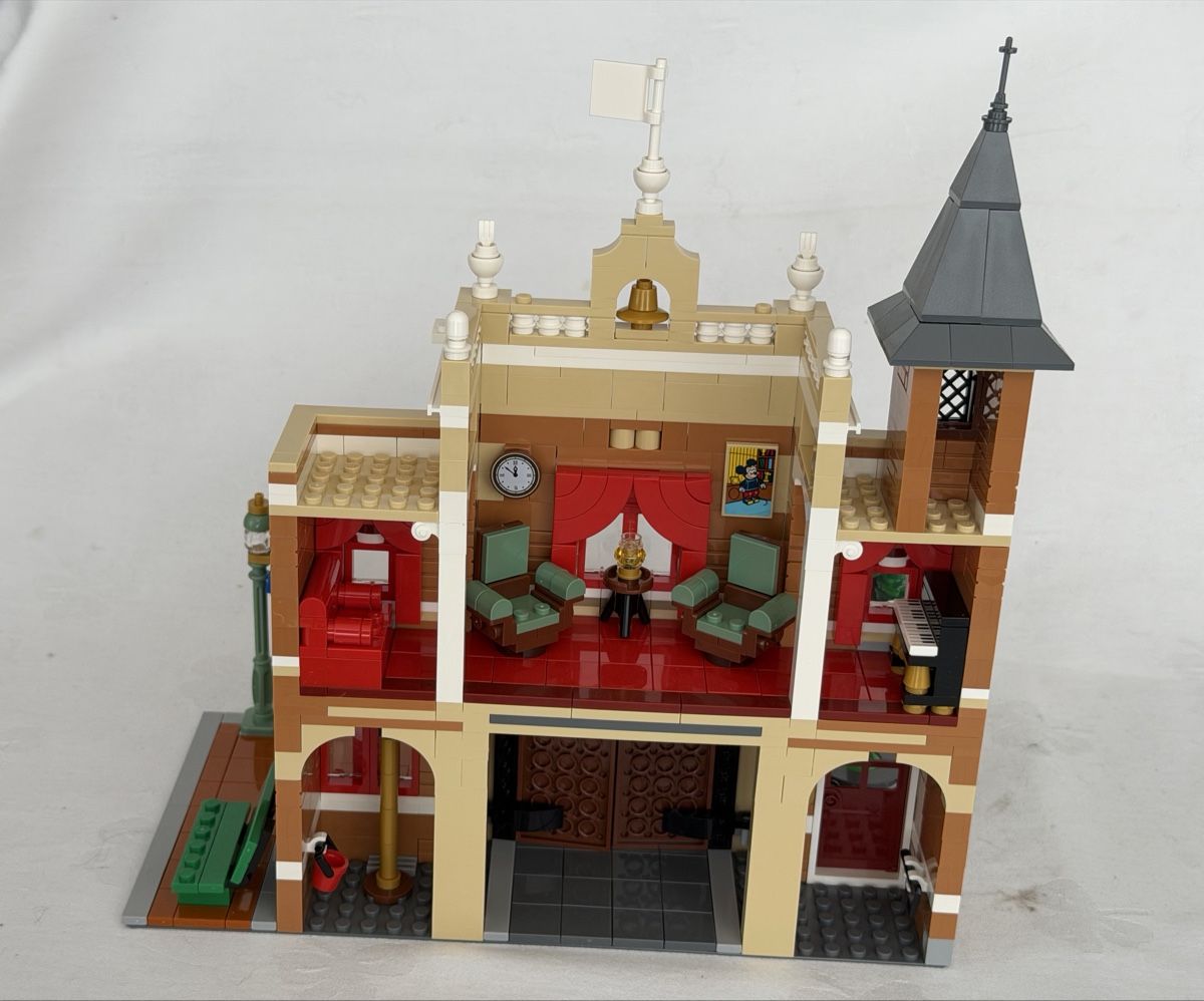 Lego Jeux de construction: Lego Main Street – D'occasion à Einsiedeln par ironlady3 1