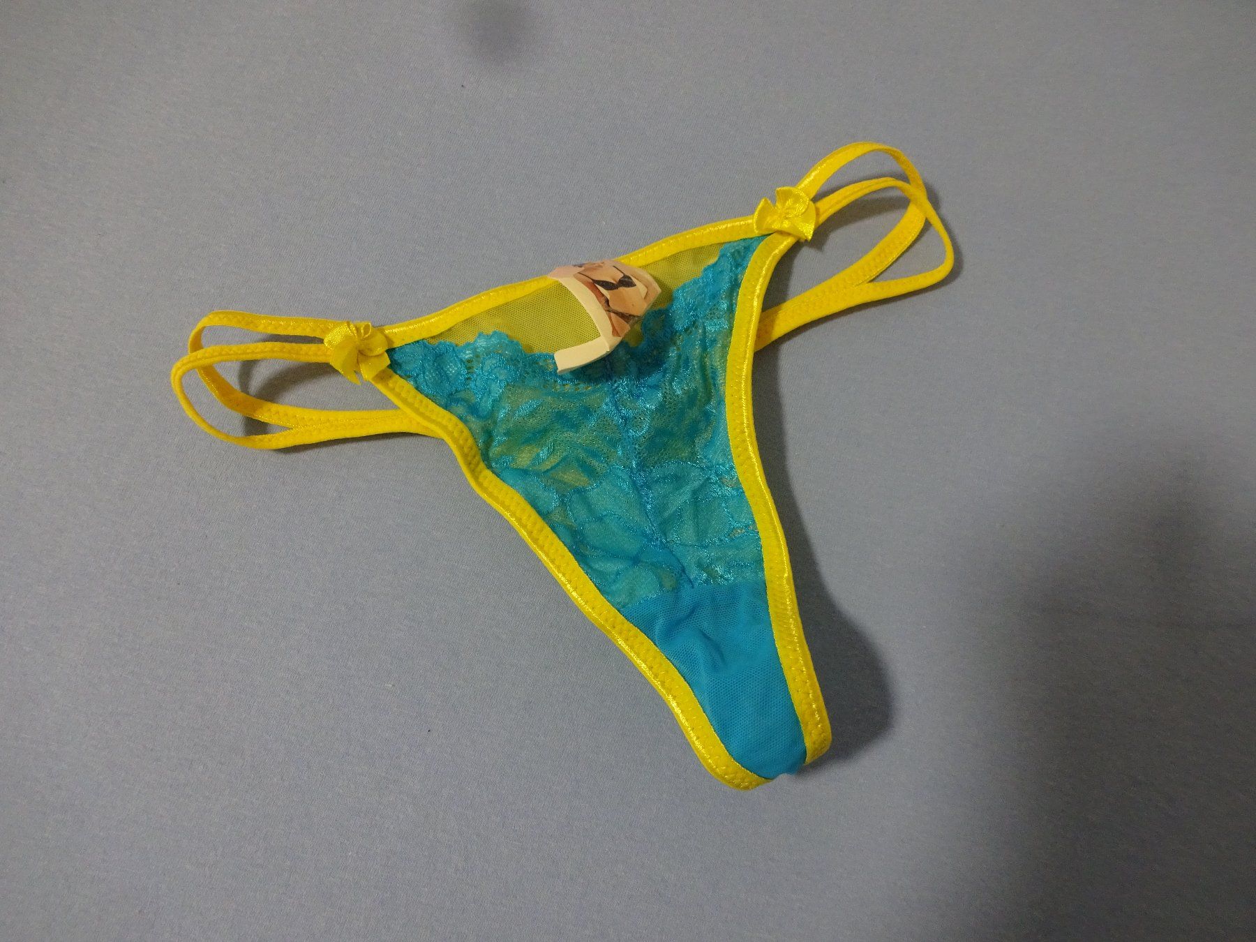 Sonstige Unterwäsche: Herziger String/Tyzi – Neu (gemäss Beschreibung) aus Rothrist von Mistery1