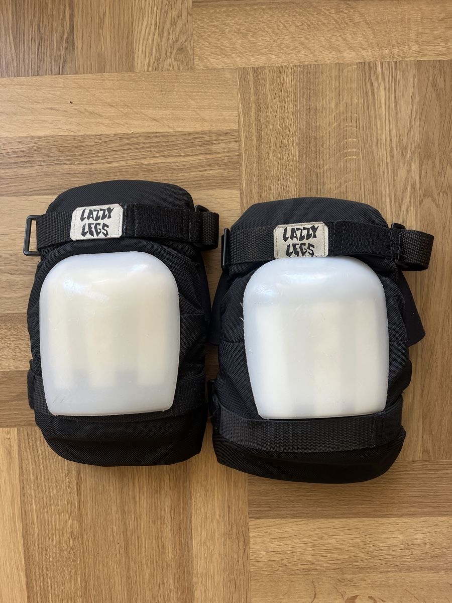 Protections: Lazy Legs Knieschoner  – D'occasion à Zürich par Heinzernst 9