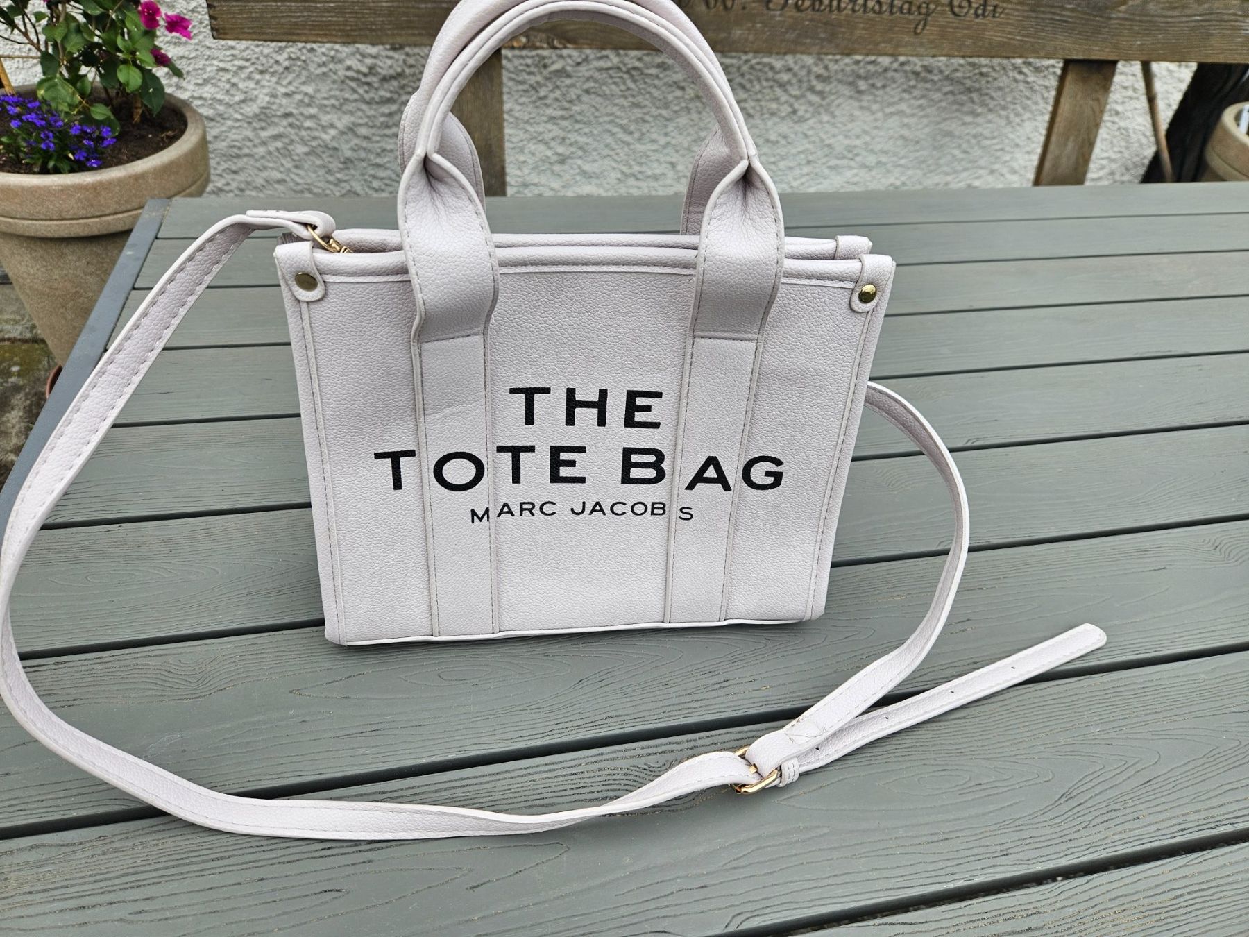 Borse da donna: The Tote Bag – Usato da Kölliken venduto da Countryfan