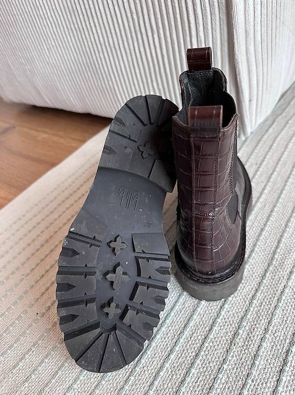Scarpe da donna: Stiefel von Billi Bi – Usato da Oberdorf SO venduto da liv_brf6 4