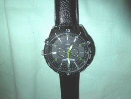 Schöne Armbanduhr, Quarz. Squad*Force. Atlas for Men.  Neu.