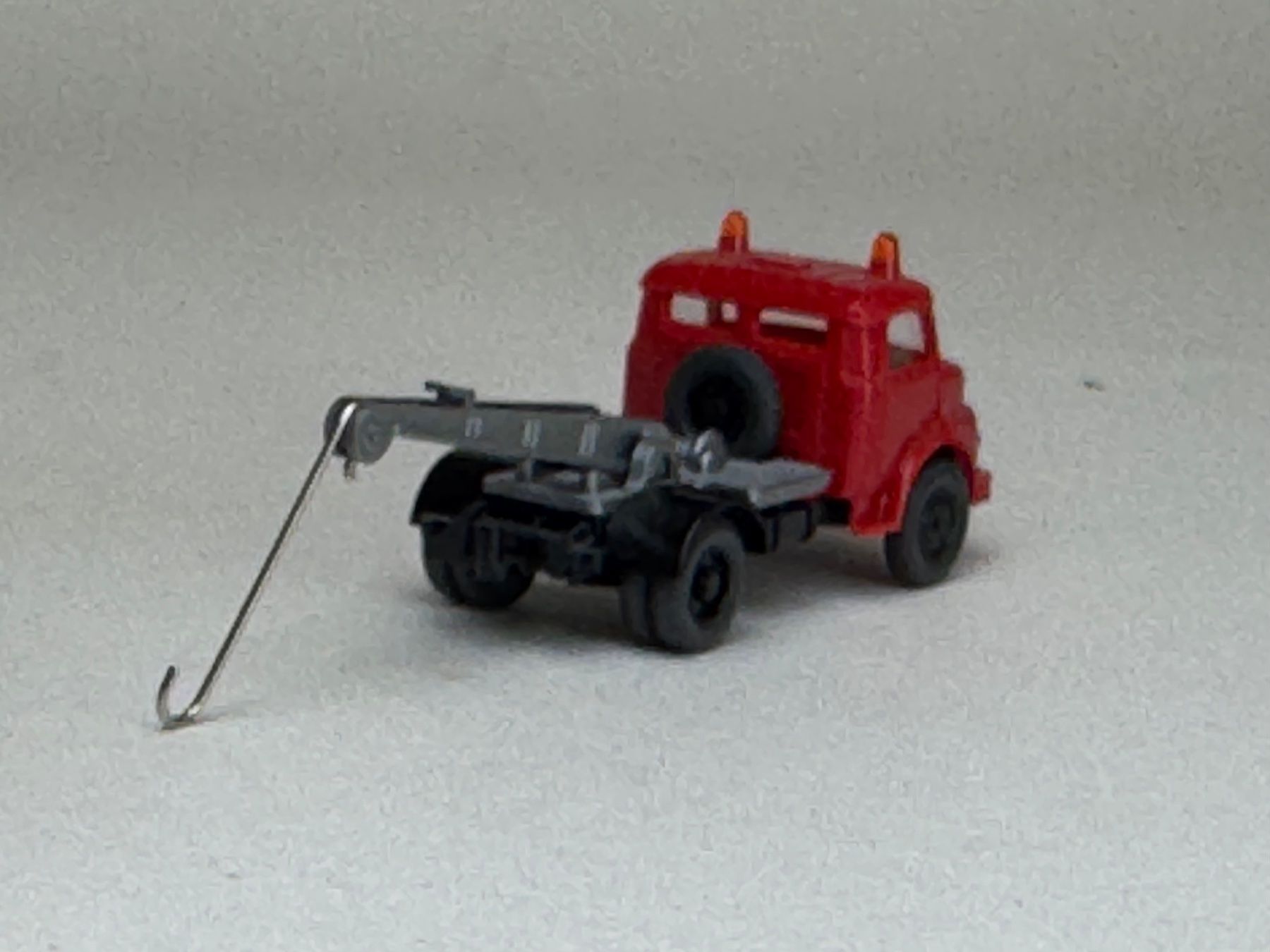 Wiking Modellini d'auto: Mercedes Abschleppwagen rot – Usato da Elm venduto da Wikmtz 1