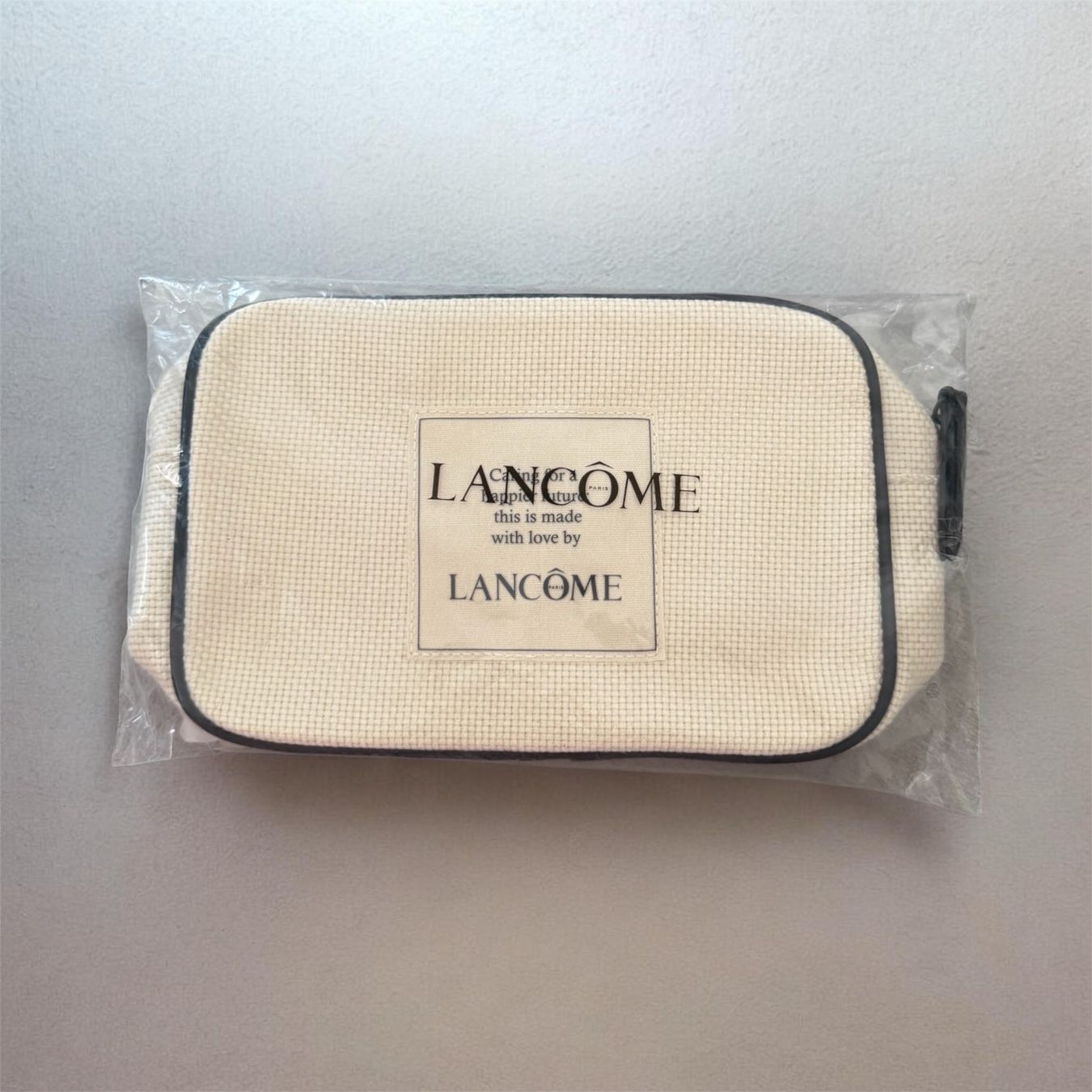 Lancôme Make-up: Pochette Lancôme – Nuovo e nell'imballaggio originale da Châtel-St-Denis venduto da Montclair_Swiss 2