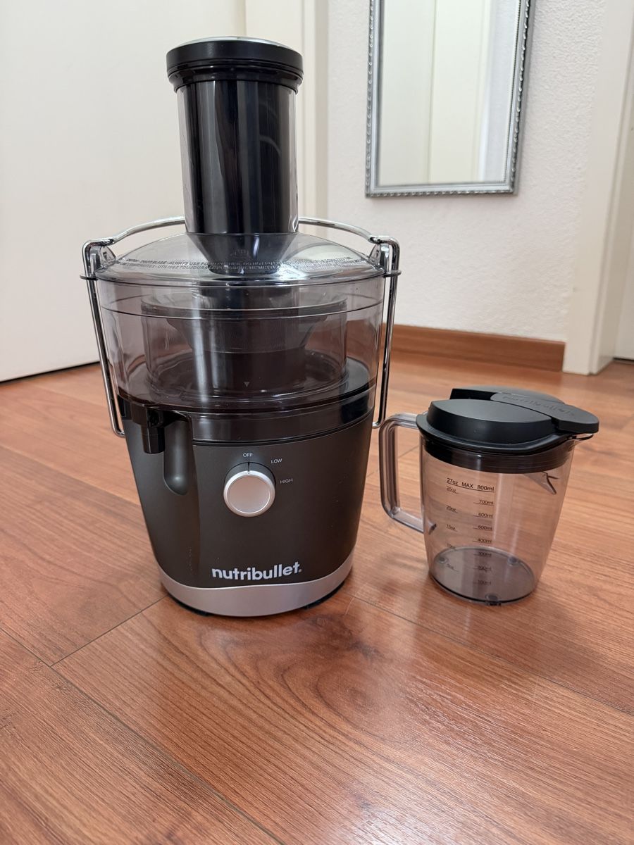 Nutribullet Küchengeräte: NutriBullet Slow Juicer Cold Press + Cup – Gebraucht aus Dänikon ZH von RAFIMIKI