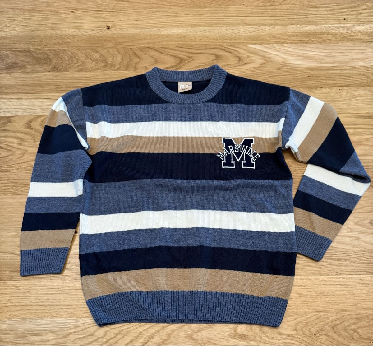 Maglioni & Felpe: 4 Pullover, Grösse 134/140, Top Zustand! – Usato da Dinhard venduto da SternZ 1
