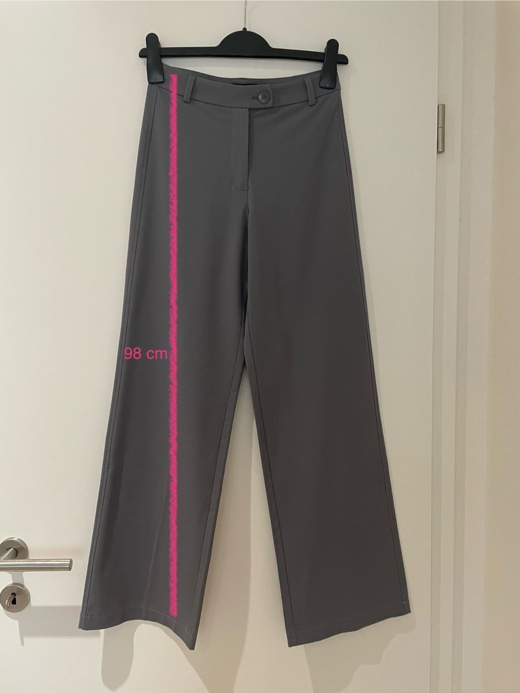 Tally Weijl Pantaloni: Pantalon - Tally Weijl – Nuovo (secondo la descrizione) da La Chaux-de-Fonds venduto da ju_paol2 5