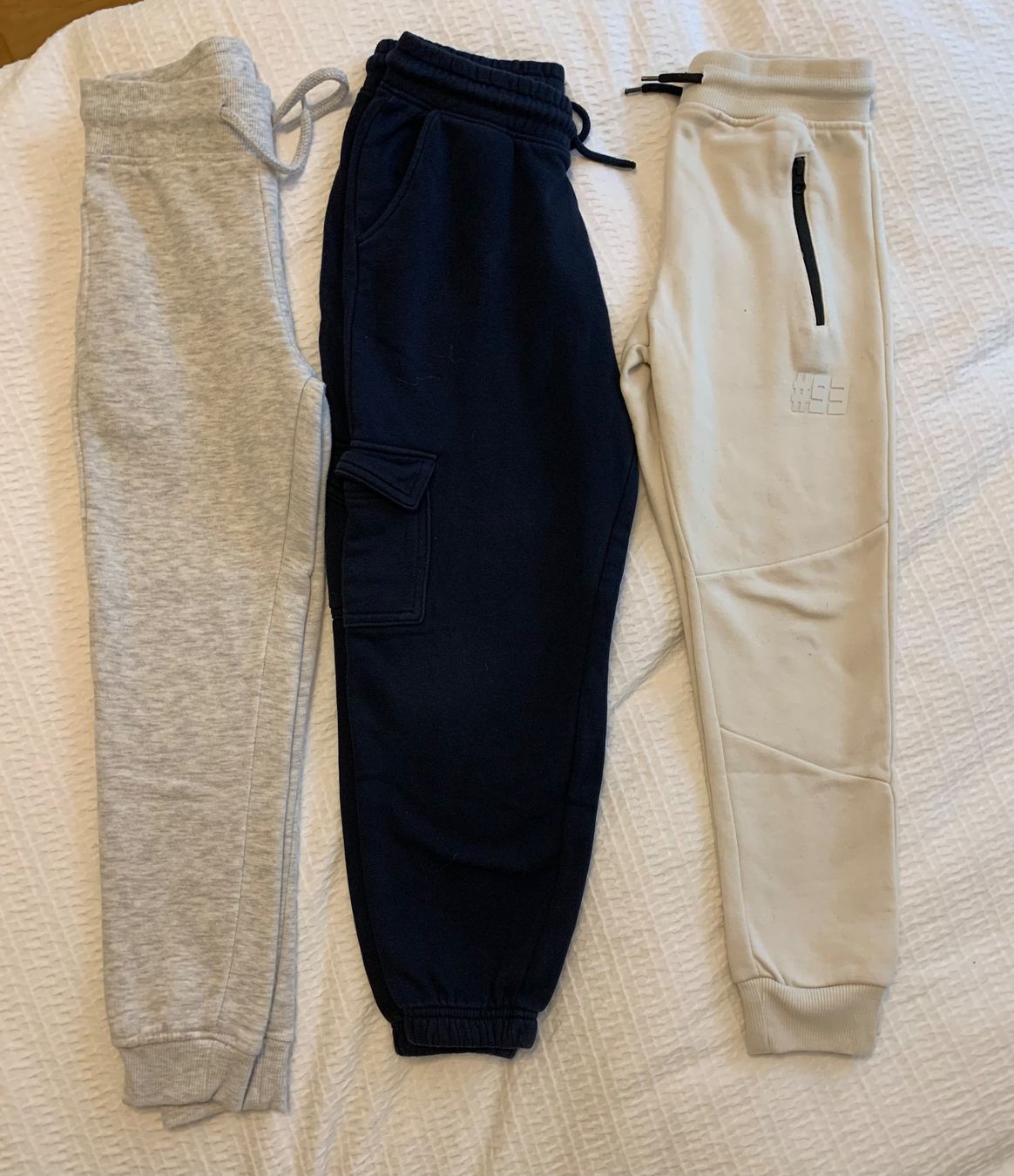 Pullover & Sweatshirts: Pullover Trainerhosen Junge Gr. 128 – Gebraucht aus Bülach von engeli92 6