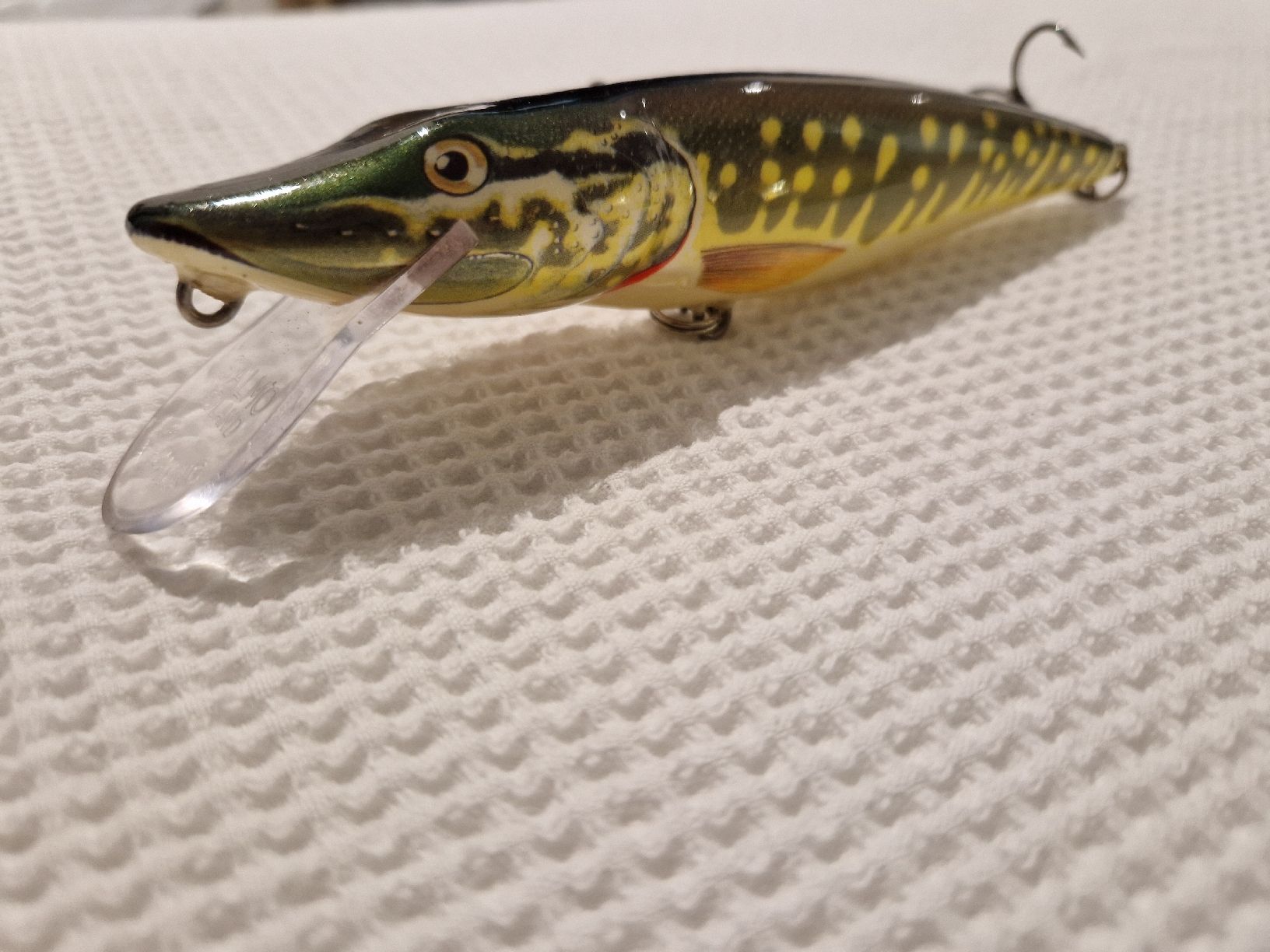 Esche: Angelköder Salmo Floating 50g Hecht Design – Usato da Vogelsang AG venduto da villa9