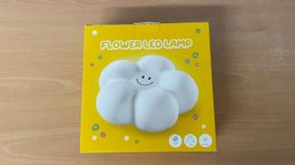 FLOWER LED Blume Lampe leuchtet in 4 Farben