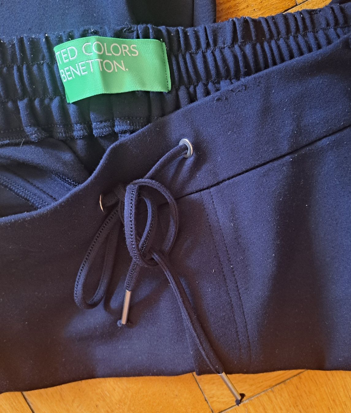 Benetton Pantaloni: BENETTON Hose Grösse L dunkelblau – Usato da Zürich venduto da dph_r9t2 8