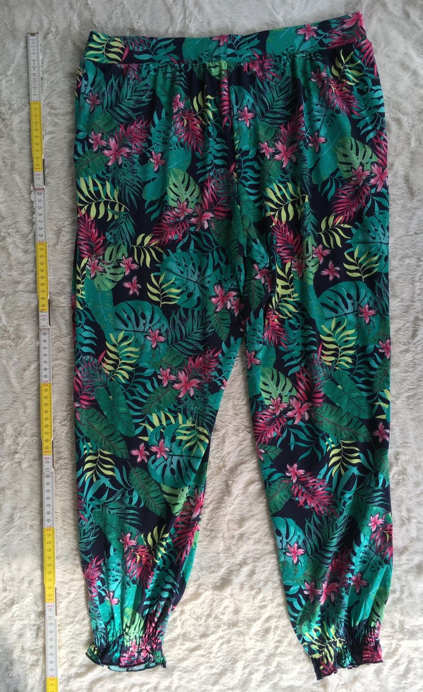 Pantaloni: Sommerhose von Janina - Grösse 40 – Usato da Altdorf UR venduto da Mini037 1