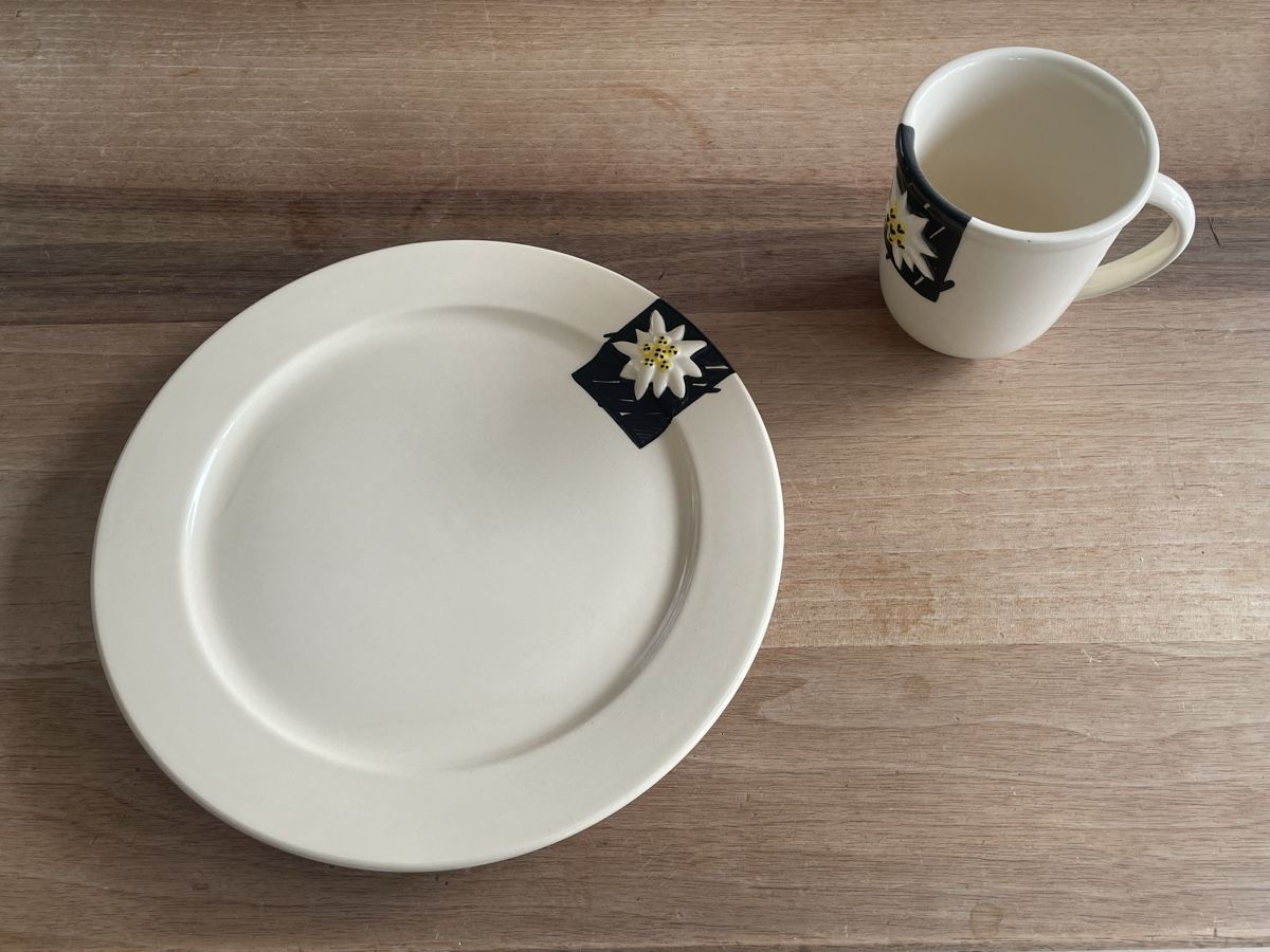 Geschirrsets: Fondue Geschirrset Spring – Gebraucht aus Wohlen b. Bern von Bmna 1