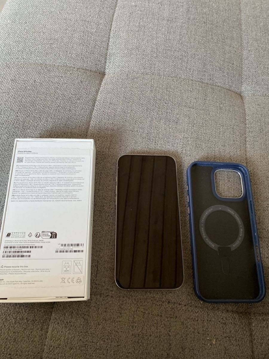 Apple Telefoni cellulari / Smartphones: iPhone 16Pro Max Weiss Titanium 256GB, 100% Batterie – Nuovo (secondo la descrizione) da Altendorf venduto da Daria22.1