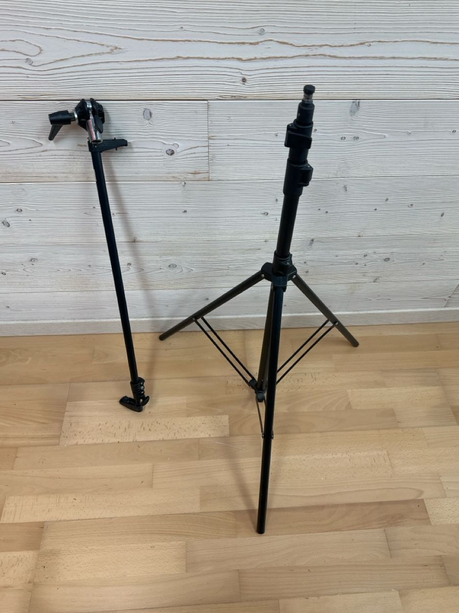Trépieds & Accessoires: Avenger D705B Teleskopstativ – Neuf (Voir description) à Bellmund par eli_9cm8 3