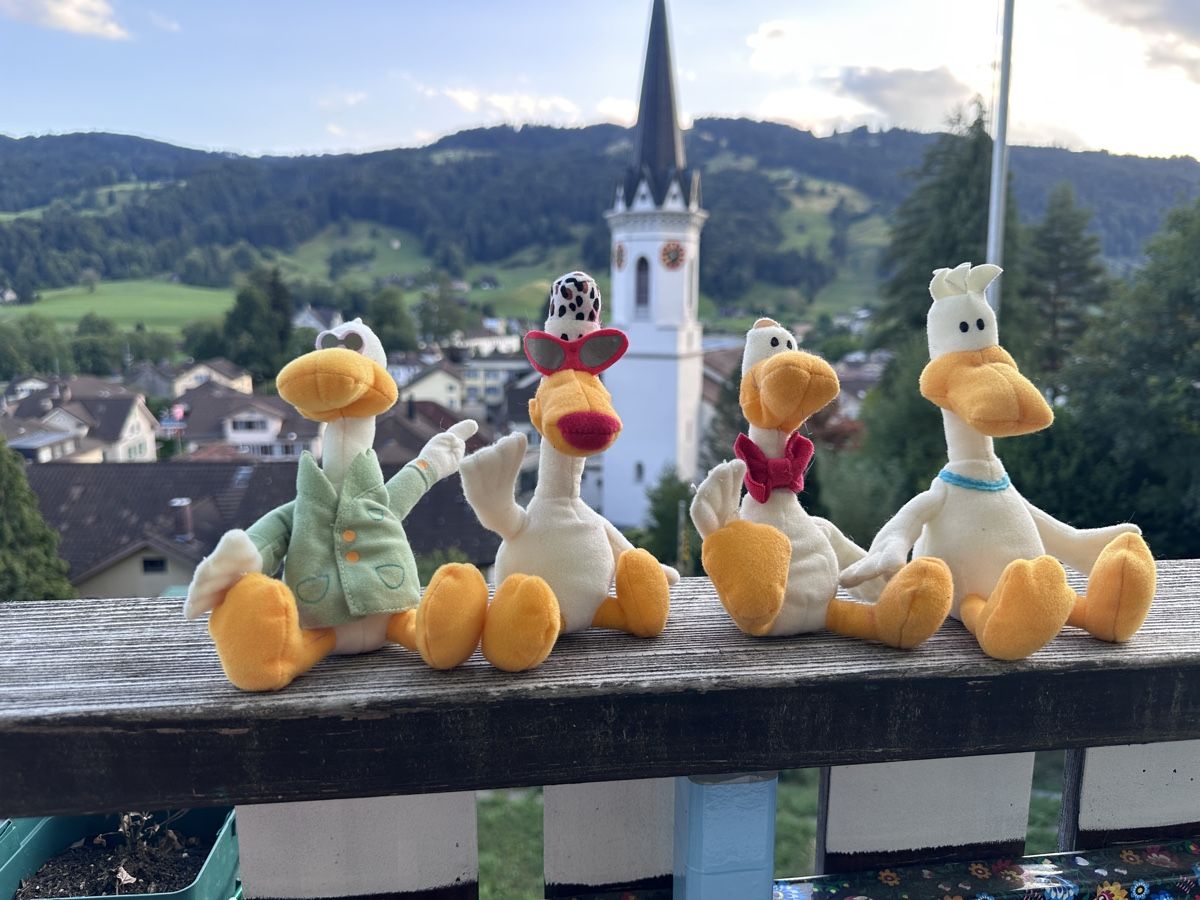 Mc Donald's Giocattoli: Sitting Ducks Stofftiere 4er Set McDonald's 2003 – Usato da Ebnat-Kappel venduto da ladina83