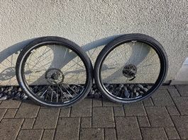 26 Zoll Radsatz centerlock Bremsscheiben. Aus einem MTB