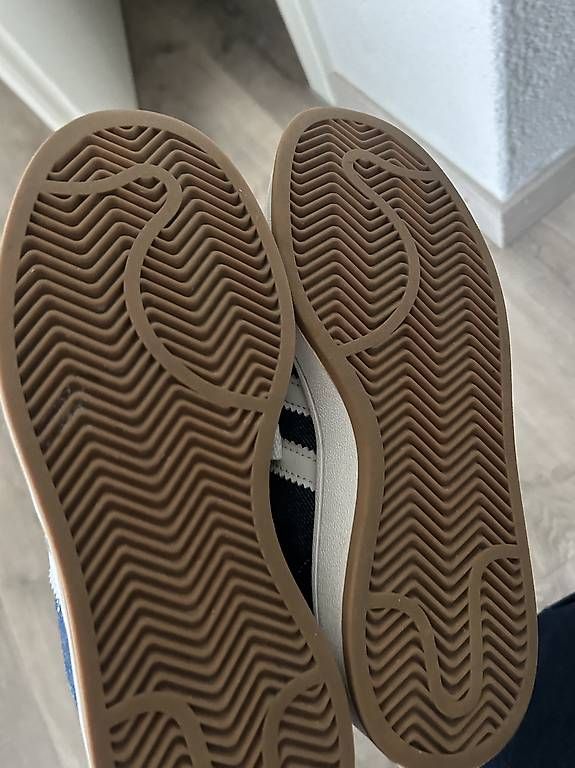 Herrenschuhe: Adidas Campus 00's Jeans – Gebraucht aus Lenzburg von mir_rnb9 2