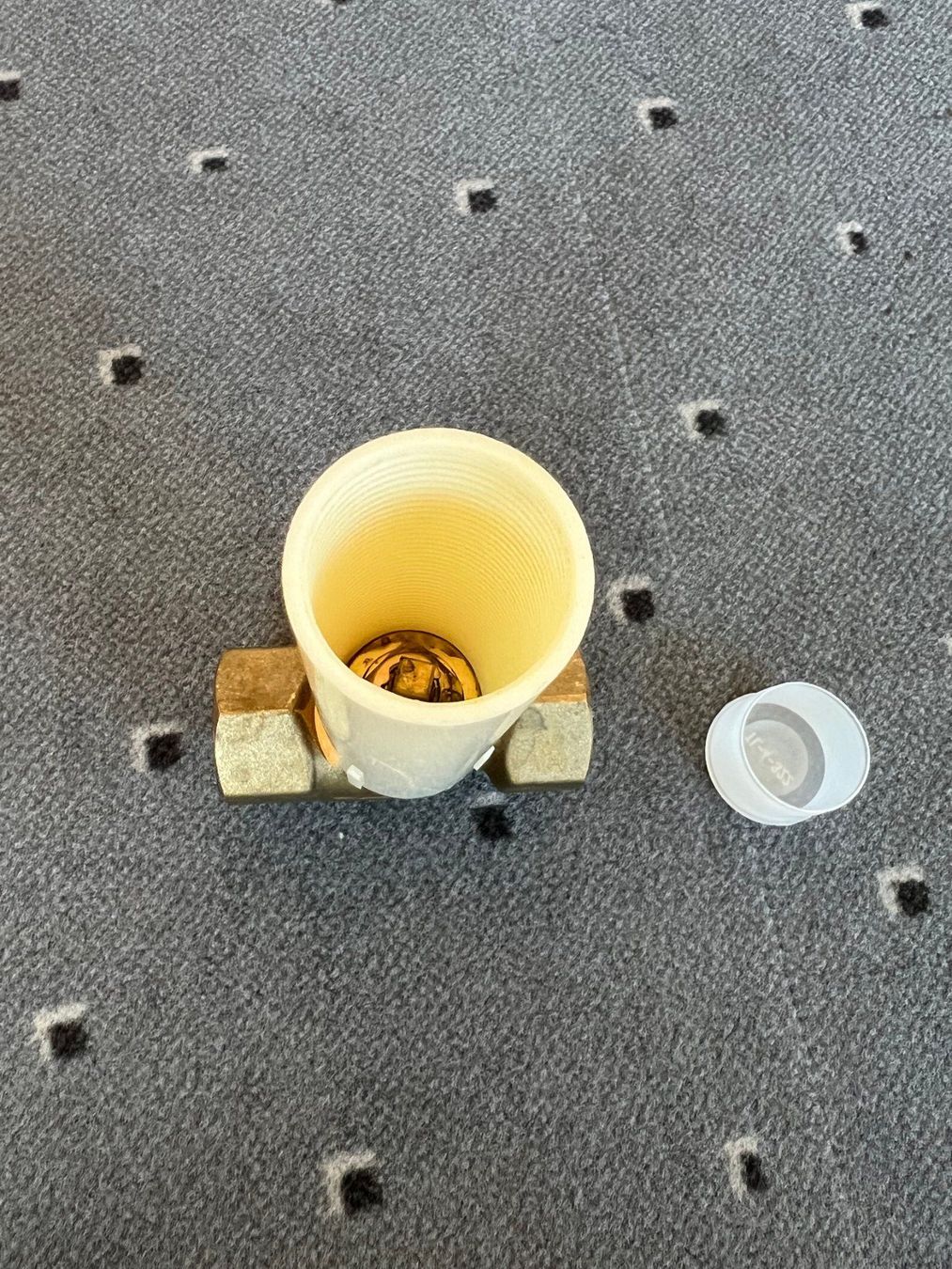 Rubinetteria: Unterputz-Ventil 3/4" mit Vierkant – Nuovo (secondo la descrizione) da Dietikon venduto da Wildtransporte 4