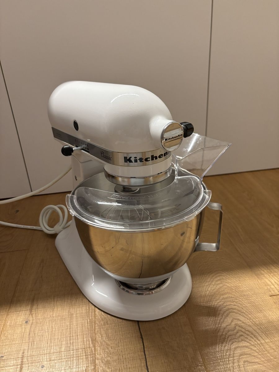 Kitchenaid Küchengeräte: Küchenmaschine KitchenAid Classic weiss – Gebraucht aus Starrkirch-Wil von caine87 2