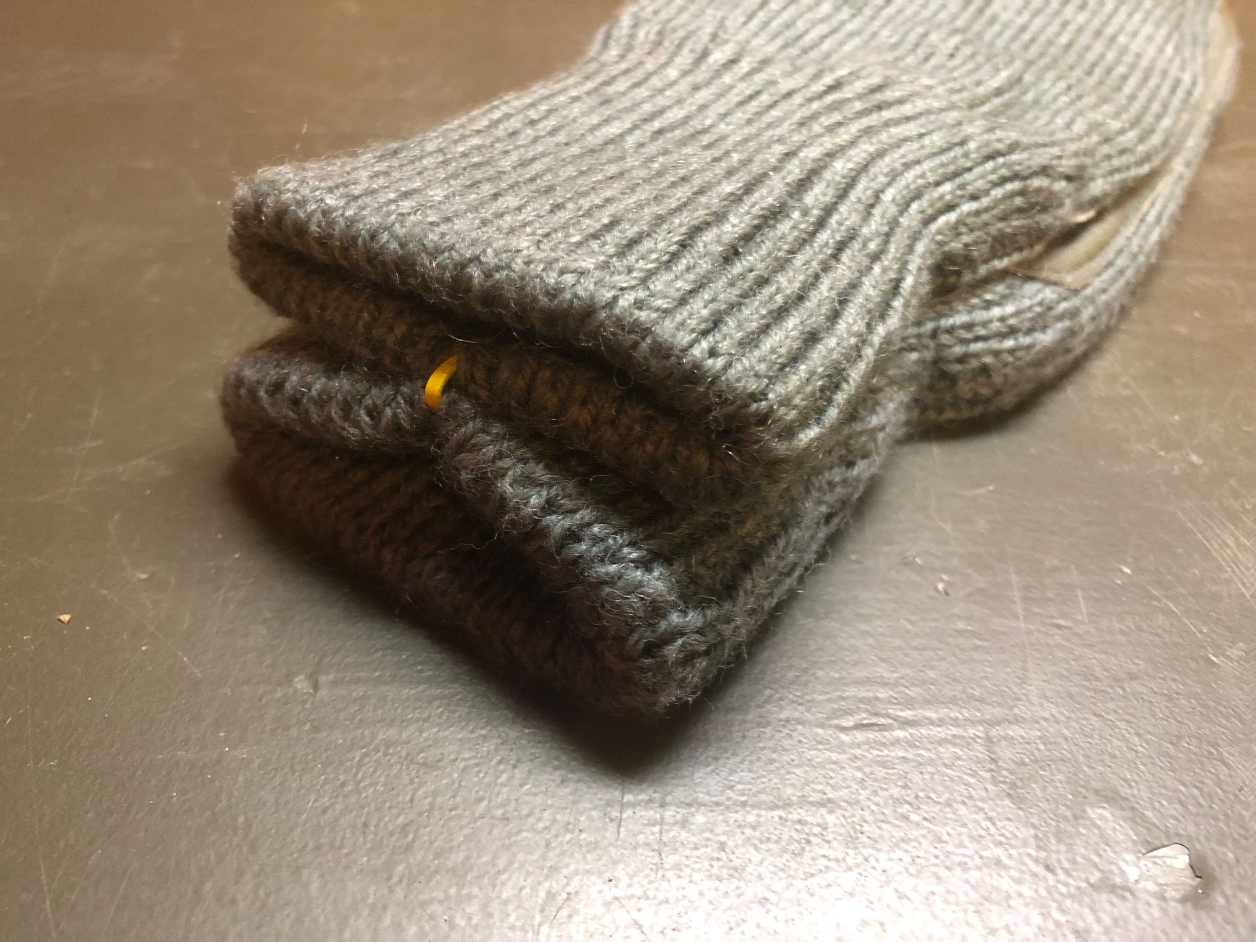 Schweizer Armee Guanti & manicotti: Schweizer Armee Handschuhe Wollhandschuh Militärhandschuhe – Usato da Madiswil venduto da TEMISO 2