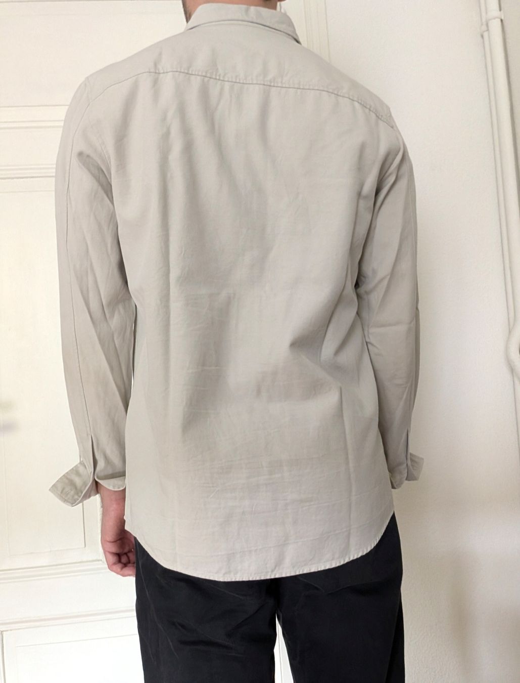Cos Hemden: COS Freizeithemd hellbeige mit Brusttasche – Gebraucht aus Zürich von Hedkandi 1