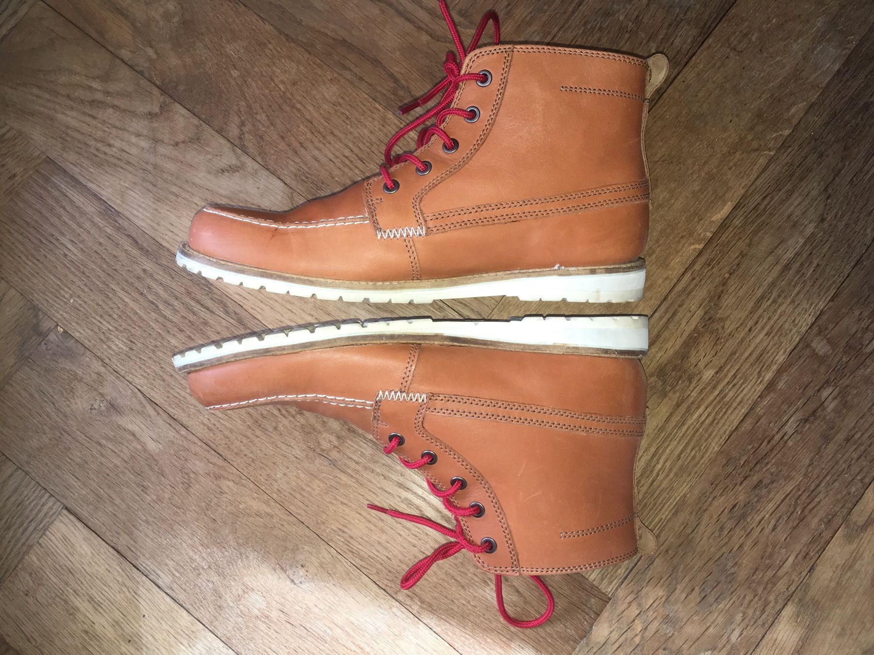 Lacoste Herrenschuhe: Chaussures LACOSTE (Homme) – Gebraucht aus LAUSANNE von PUMPERNICKEL3 1